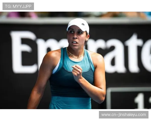 网球赛场风云再起 世界顶级选手角逐激烈 谁将问鼎年终总决赛冠军